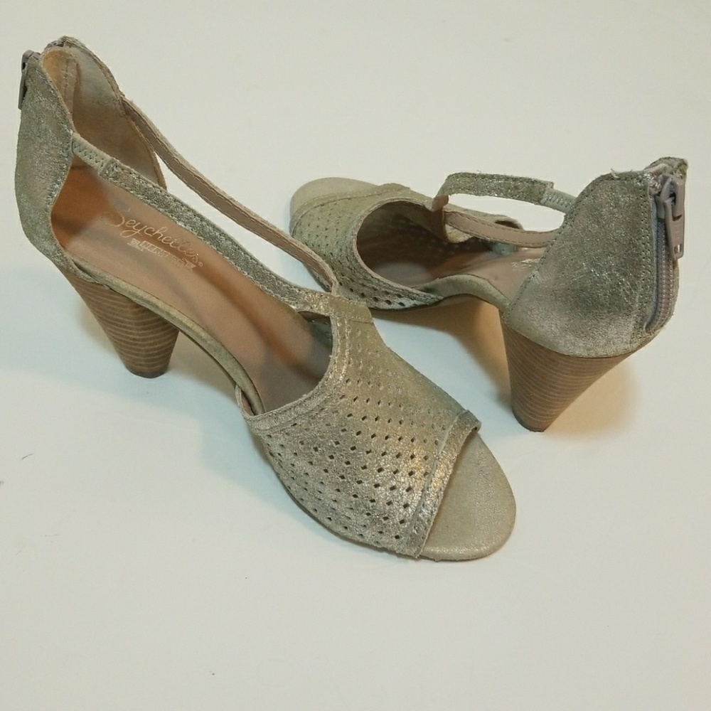 Seychelles pumps size 7